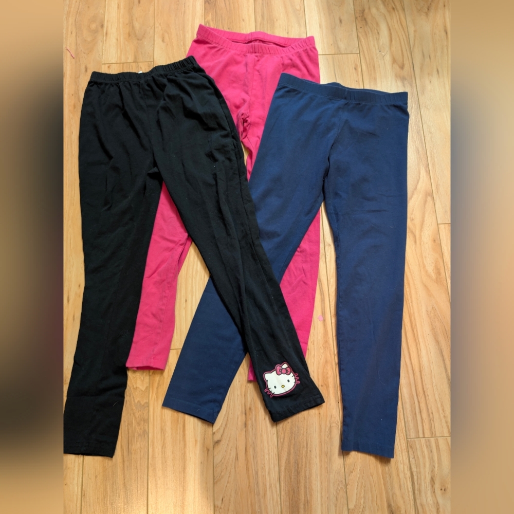 Girls Leggings Bundle Size 10/12 (L) - Hello Kitty Sanrio & Cat & Jack